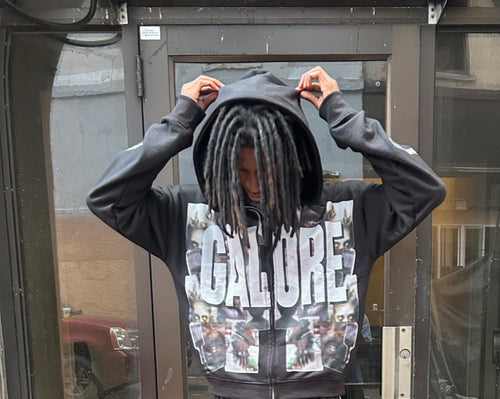 GALORE “𝙄 𝘼𝙈 𝘼𝘽𝙐𝙉𝘿𝘼𝙉𝘾𝙀” Black Hoodie